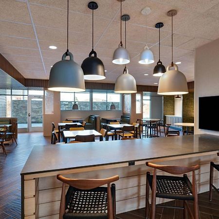 Fairfield Inn & Suites By Marriott Oskaloosa Εξωτερικό φωτογραφία